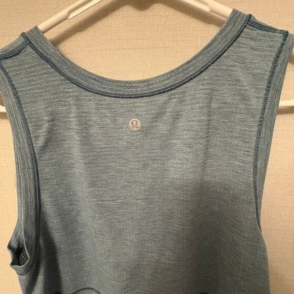 Lululemon Pushing Limits Muscle Tank in Heathered Seascape - Picture 8 of 8